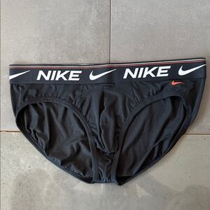 Nike Dri-Fit Ultra Comfort Briefs
